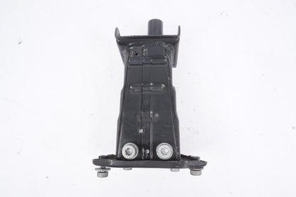 07-13 Mercedes W221 S550 Front Right Side Bumper Reinforcement Bracket OEM