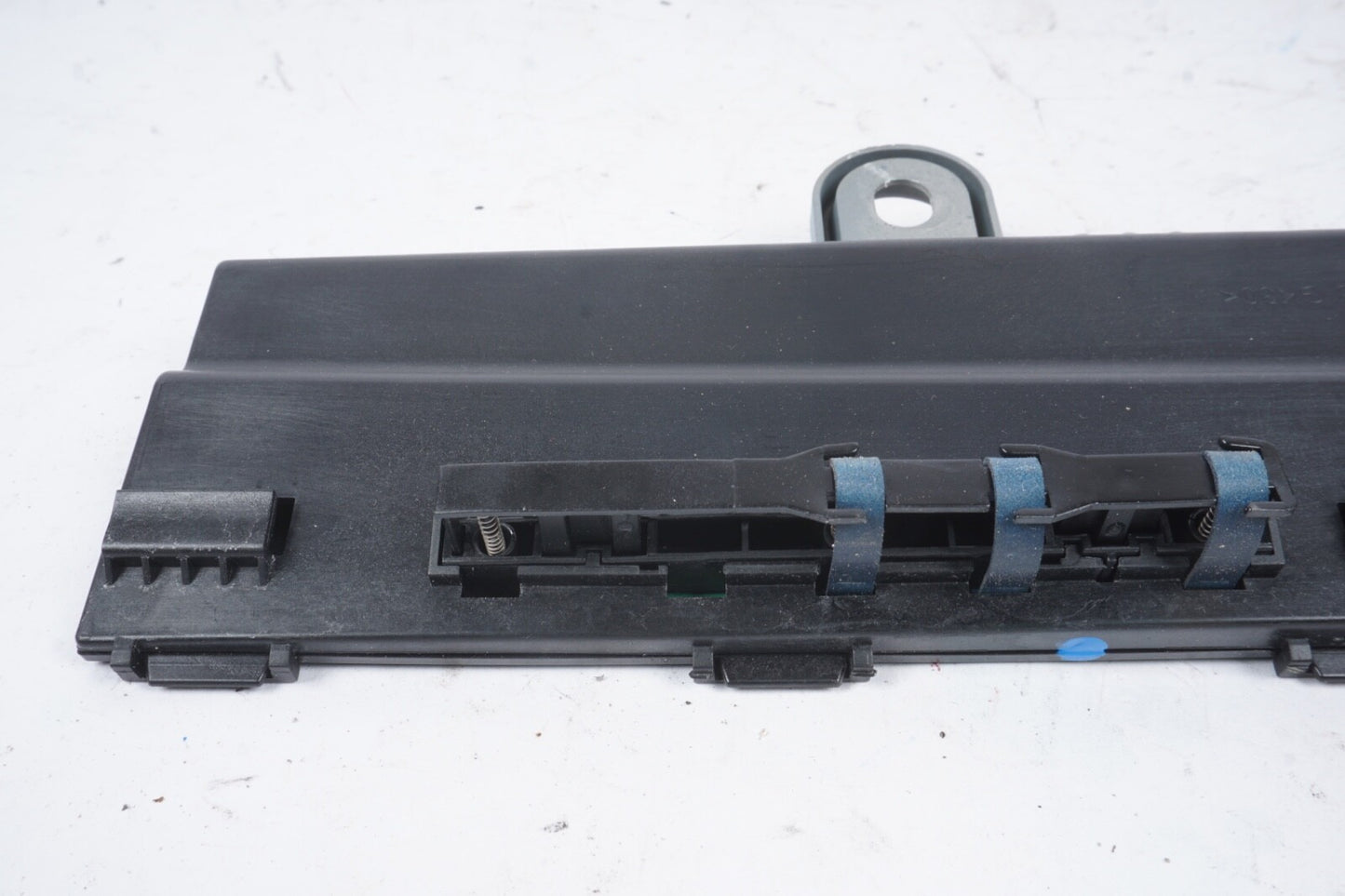 07-13 Mercedes W221 S550 S63 AMG Rear Roof Antenna Amplifier Amp OEM 82k