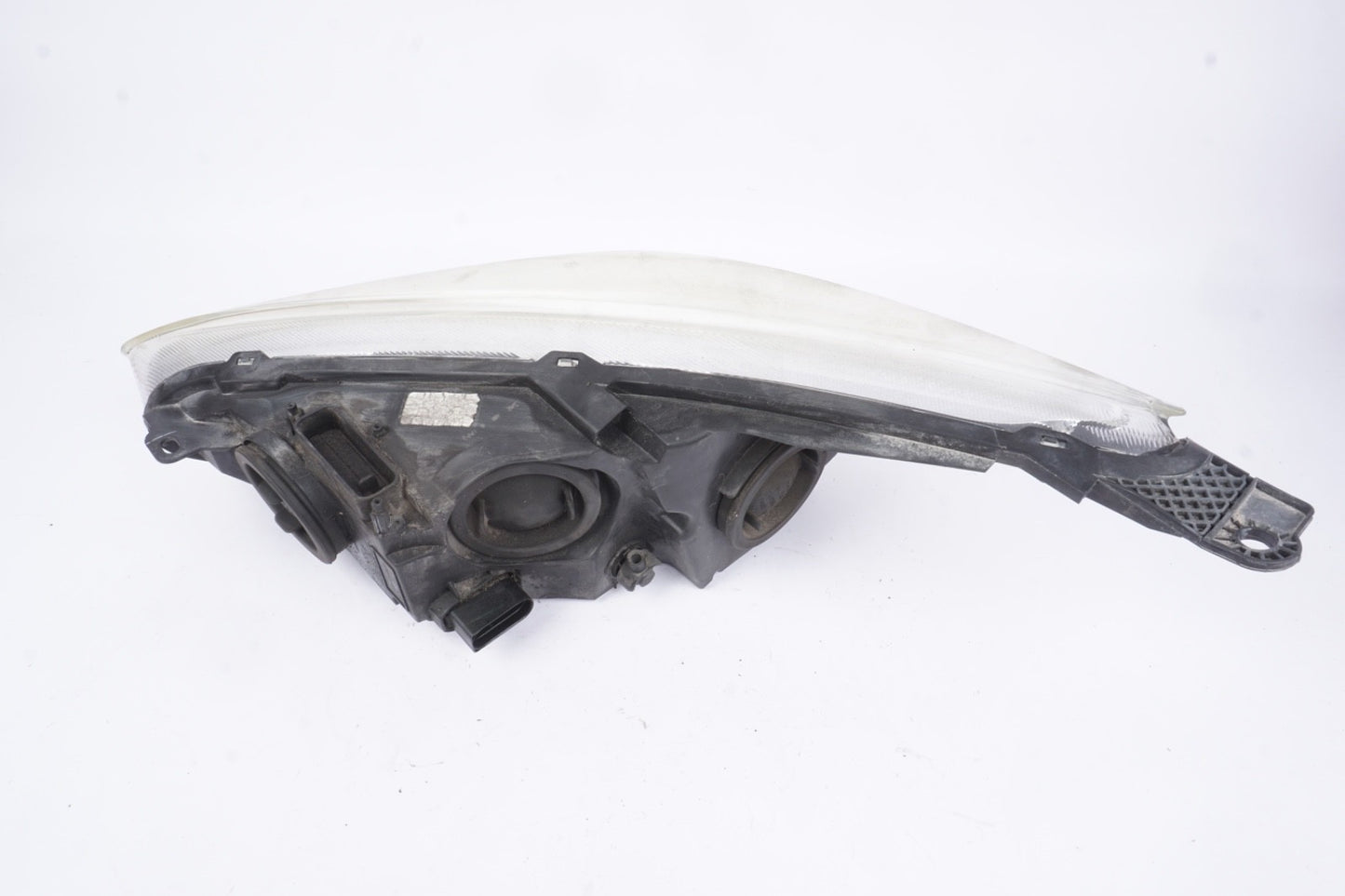 2015 2016 2017 2018 Ford Focus Headlight Right Side Halogen OEM