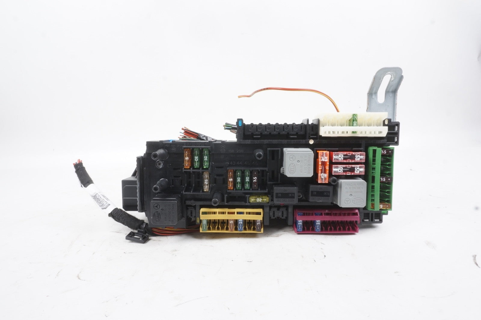 2012 - 2014 Mercedes C250 C350 Rear SAM Module Relay Fuse Box Assembly OEM