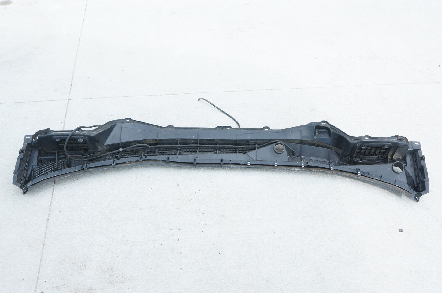 Genuine Nissan Quest Cvr Cowl Top 668621JA1A / 66862-1JA1A OEM