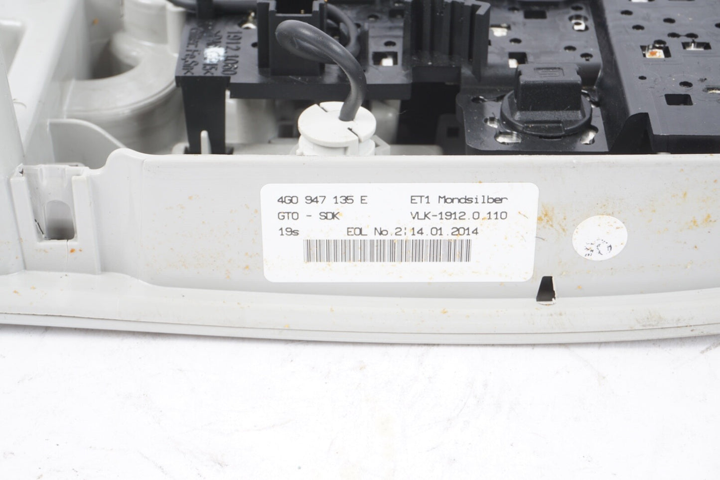 2012-2014 2016-2018 AUDI A7 C7 - Front DOME Reading Light / SUN ROOF Switch