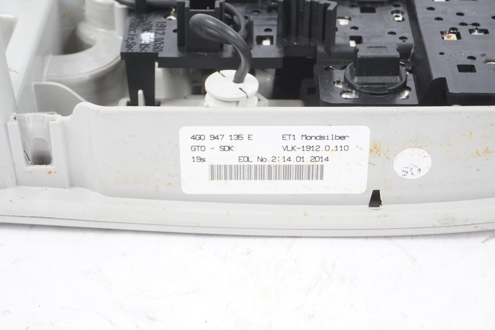 2012-2014 2016-2018 AUDI A7 C7 - Front DOME Reading Light / SUN ROOF Switch