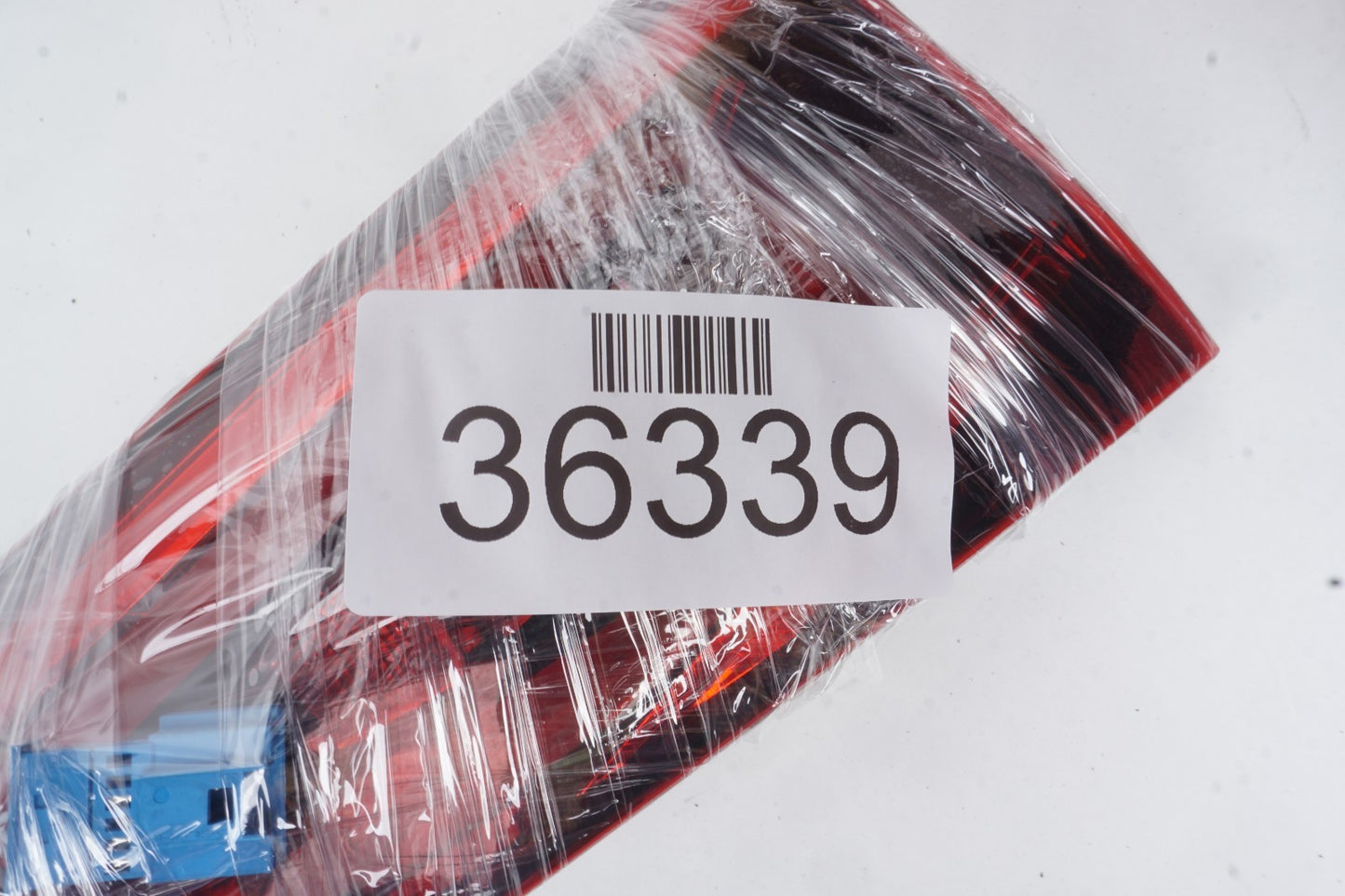 2022 - 2024 Mercedes EQB350 Tail Light LED Rear Center Liftgate OEM