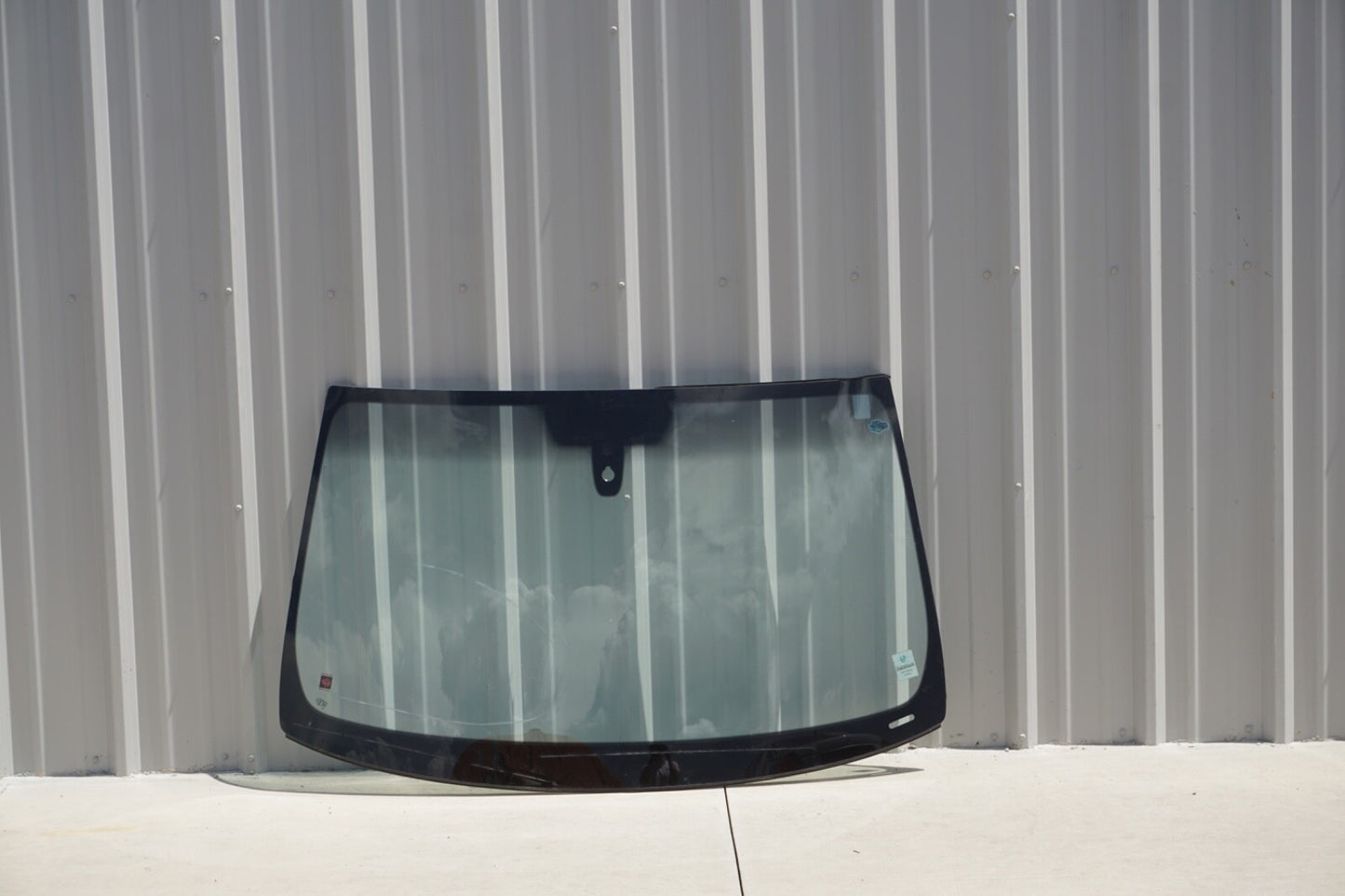 2011 - 2016  Porsche CAYENNE FRONT WINDSHIELD WINDOW GLASS OEM