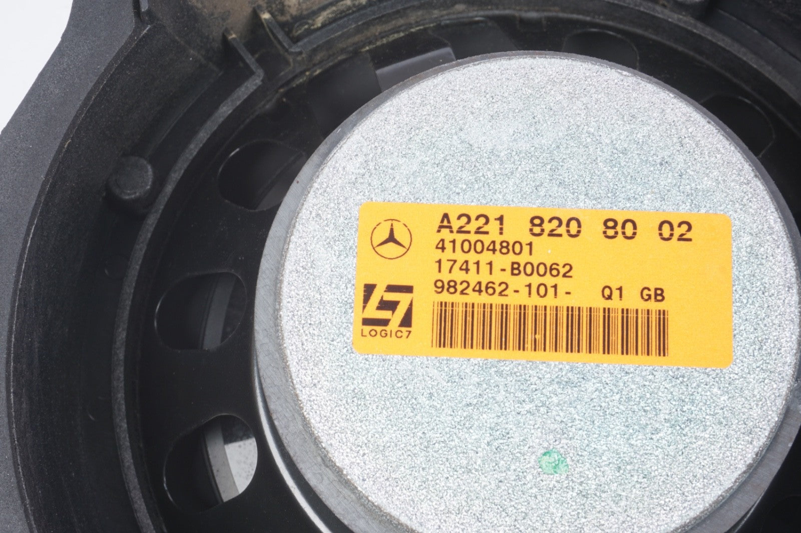 10-13 Mercedes W221 S550 S400 Rear Right and Left Lower Door Speaker Logic7 OEM