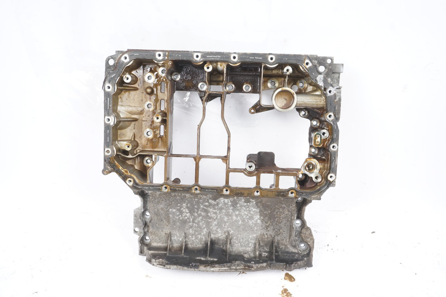 2013 - 2017 Audi A8L A8 3.0L Engine Upper Oil Pan 06E103603 OEM