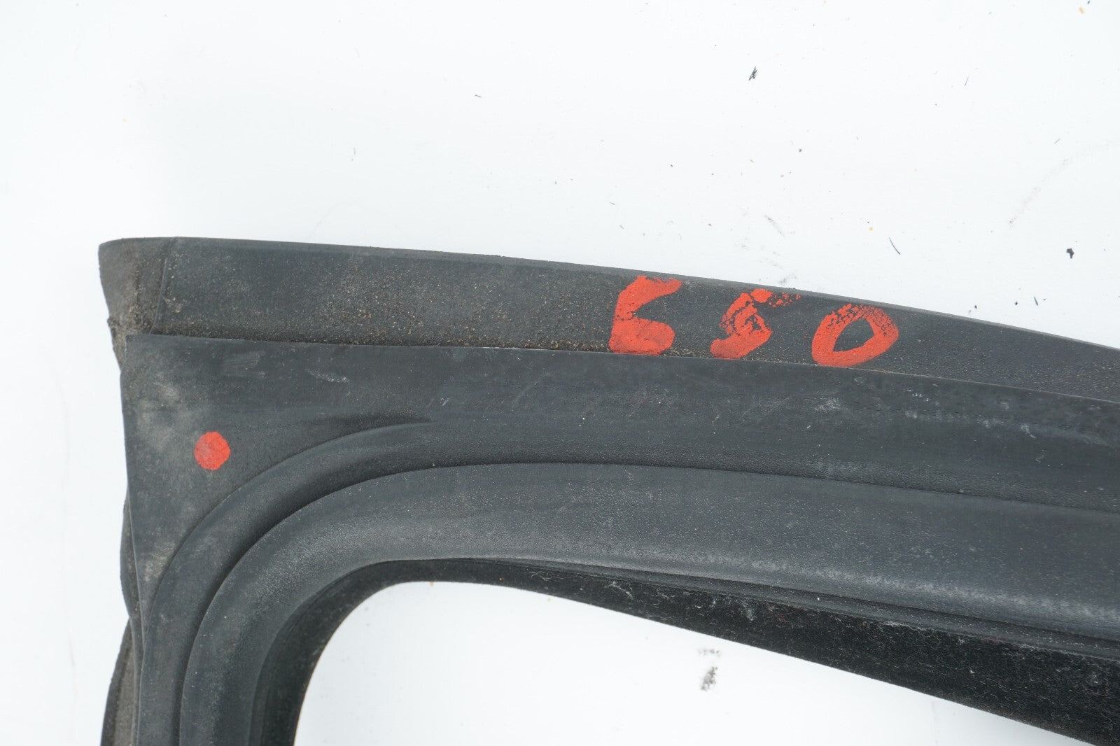 2012 - 2018 BMW 650i 640i COUPE FRONT LEFT DRIVER DOOR WEATHERSTRIP SEAL OEM