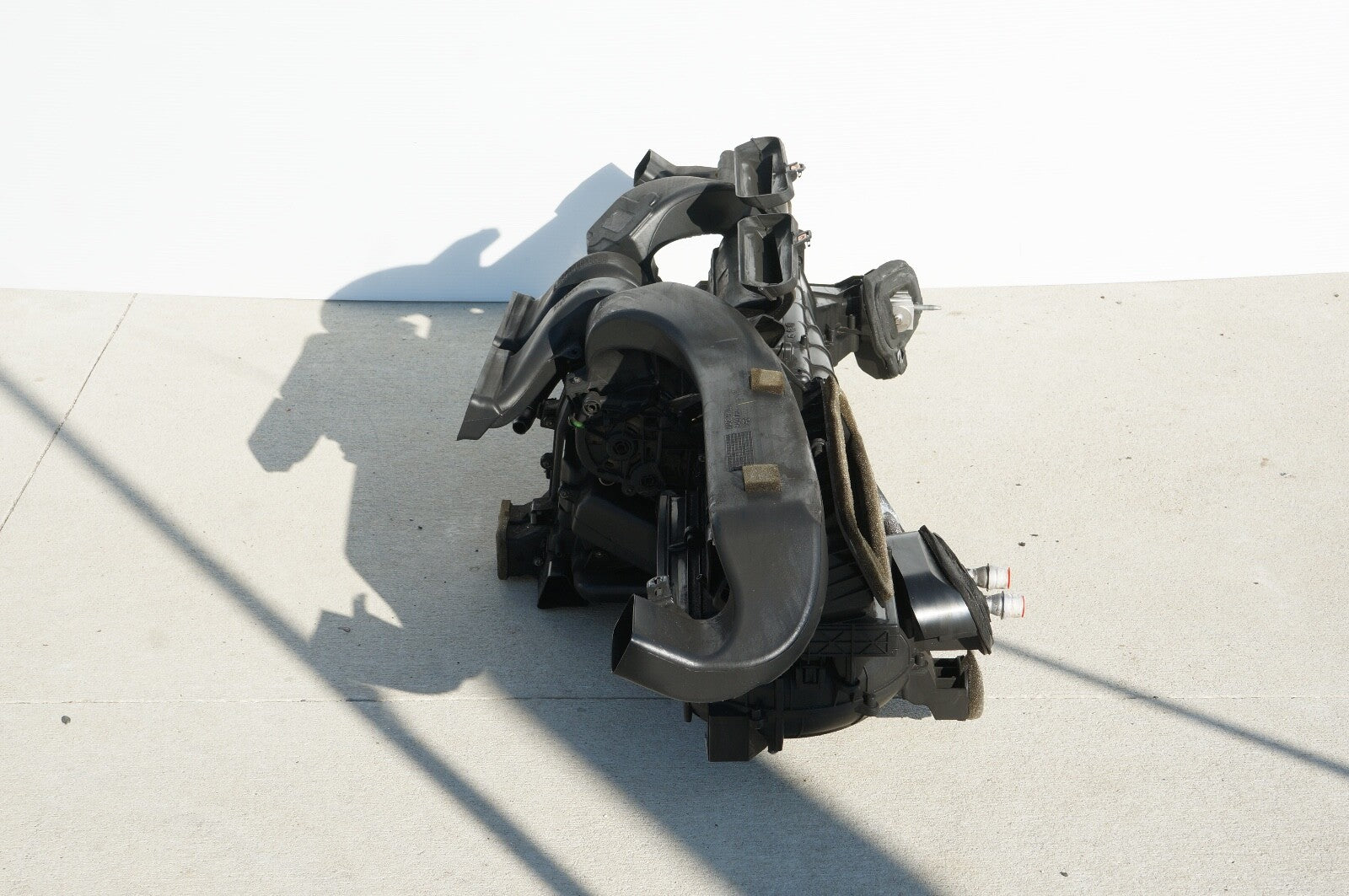 2020-2023 CADILLAC CT4 2.0L AC HVAC HEATER EVAPORATER CORE BOX CASE OEM
