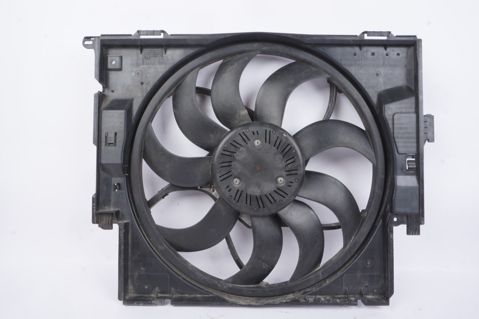 12-16 BMW SERIES 328I 428I 2.0L ENGINE MOTOR RADIATOR COOLING FAN ASSEMBLY OEM