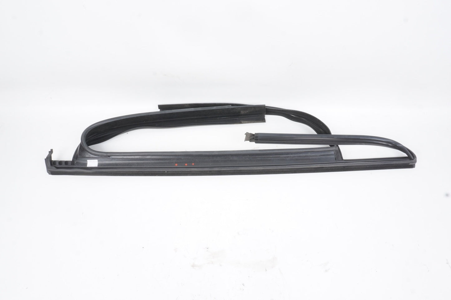 2020 - 2025 MERCEDES-BENZ GLB250 EQB REAR LEFT SIDE DOOR UPPER TRIM MOLDING SEAL