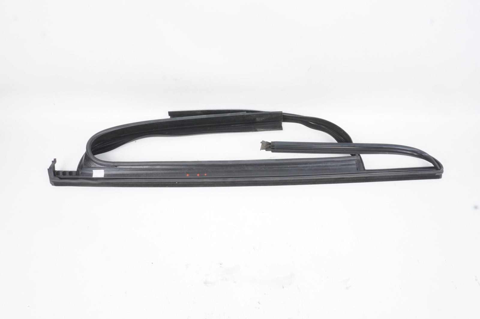 2020 - 2025 MERCEDES-BENZ GLB250 EQB REAR LEFT SIDE DOOR UPPER TRIM MOLDING SEAL
