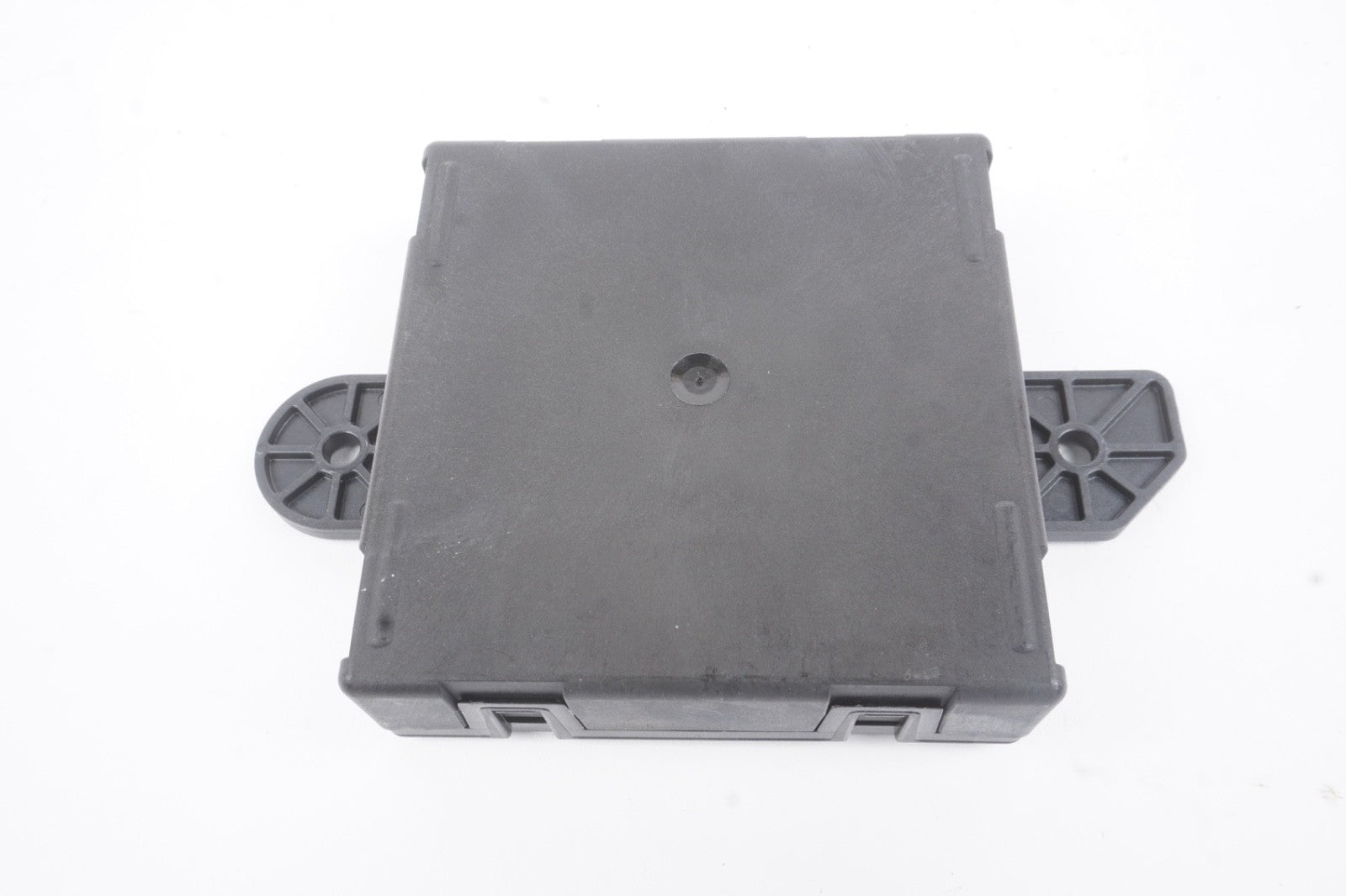 2014 - 2017 Maserati Ghibli Rear Left Door Control Module BCU Unit Factory OEM