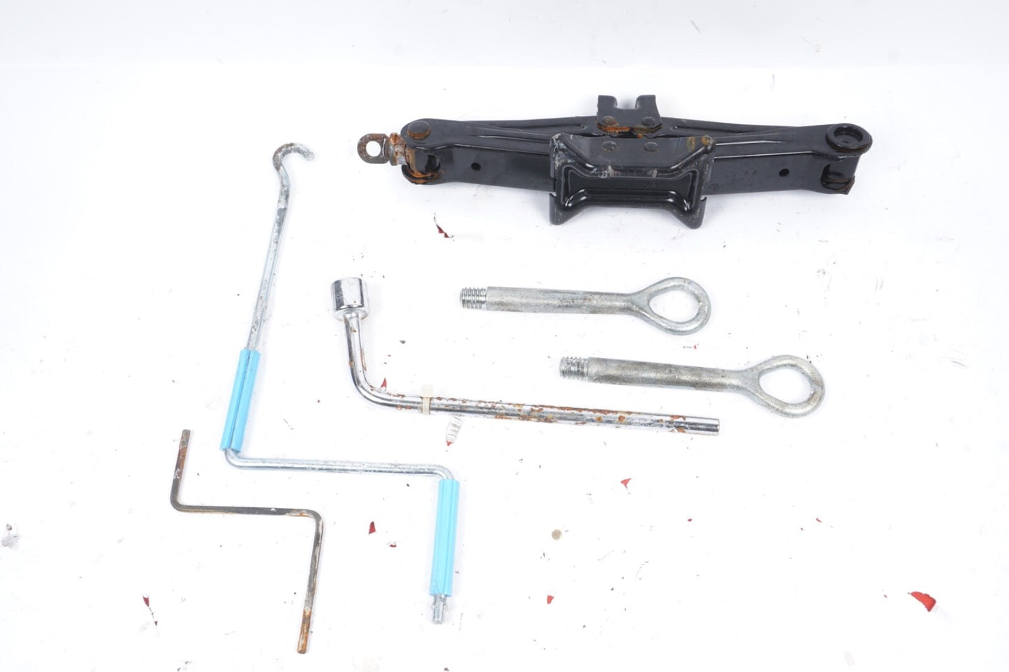 2002 - 2010 LEXUS SC430 Z40 CONVERTIBLE LIFT JACK W/ WRENCH