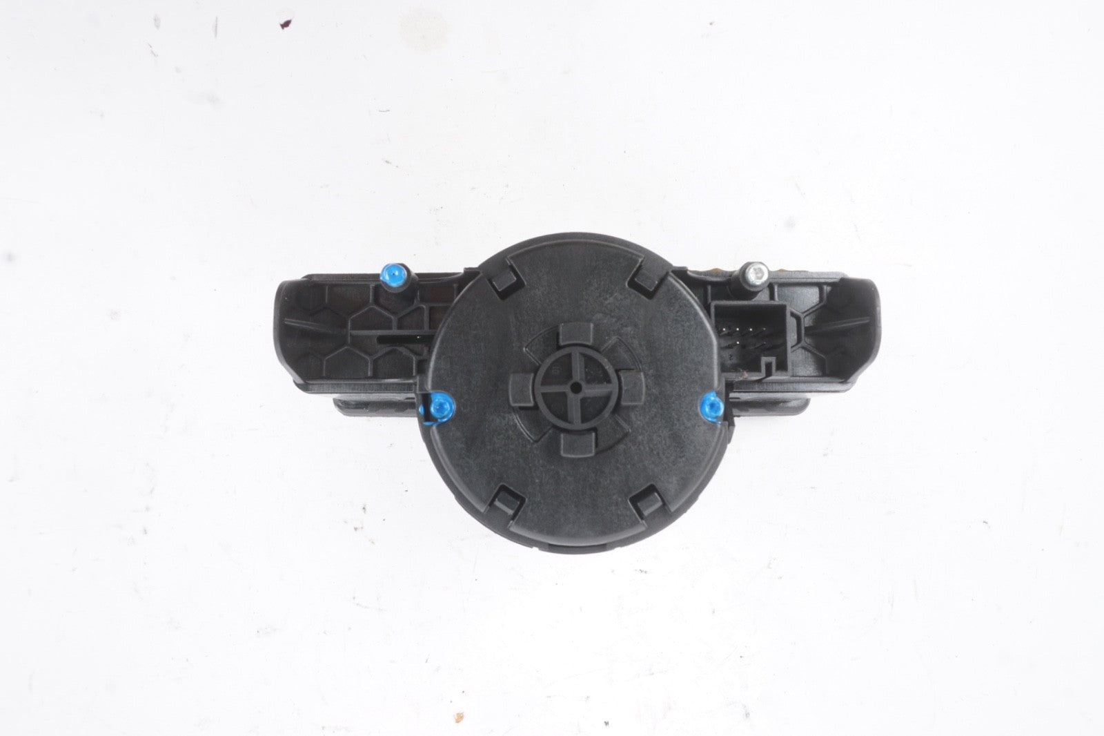 2010 - 2016 Mercedes-Benz W204 E350 E550 Headlight Switch OEM