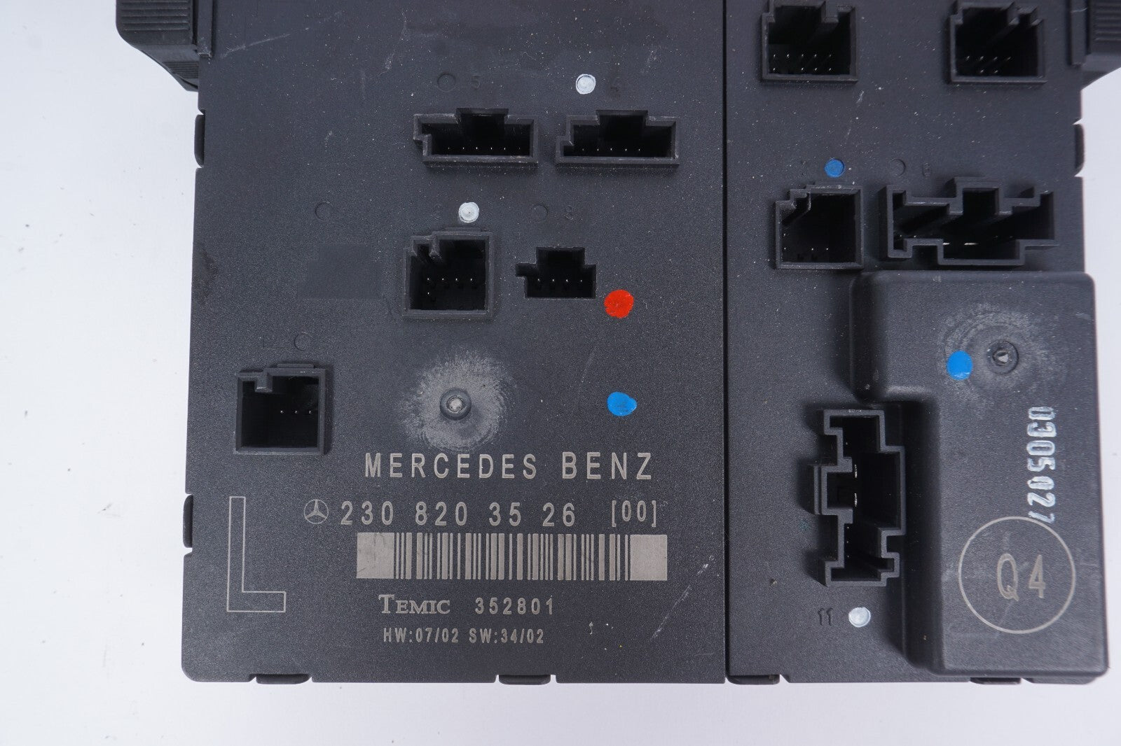 03-12 Mercedes R230 SL500 SL550 SL55 AMG Door Control Module Left Driver  OEM