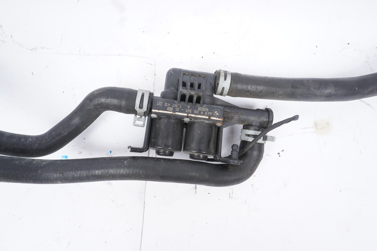 13 - 18 BMW 650i Water Coolant Control Heater Valve w/ Line Pipe Tube Hose  OEM
