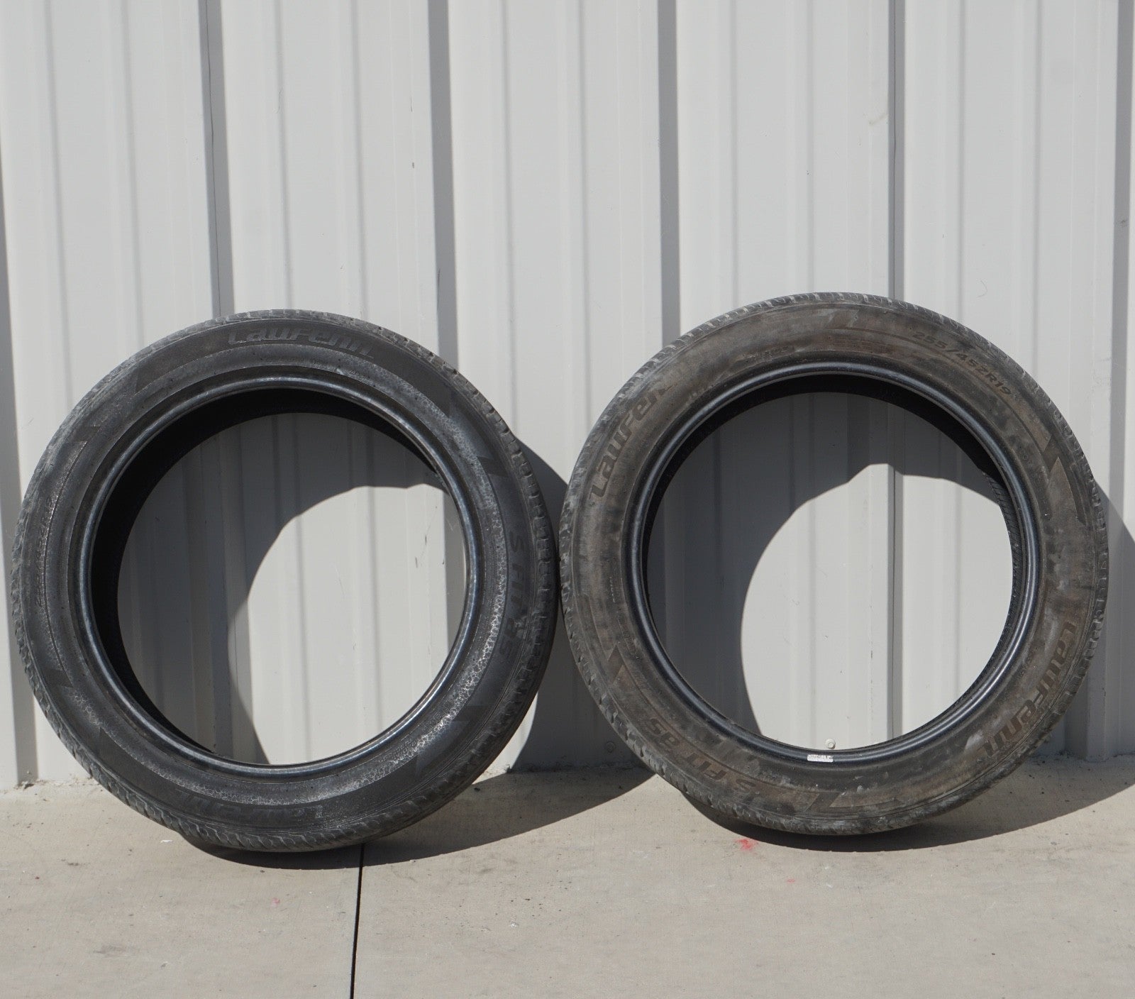 2 Used Tires 255/45ZR19 Laufenn S Fit AS 104W - 7/32