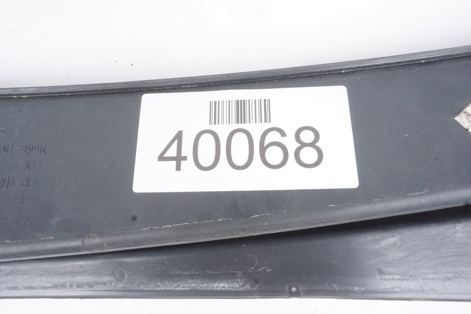 2012 - 2015 Volkswagen Passat Front Windshield Cowl Vent Grille Panel OEM