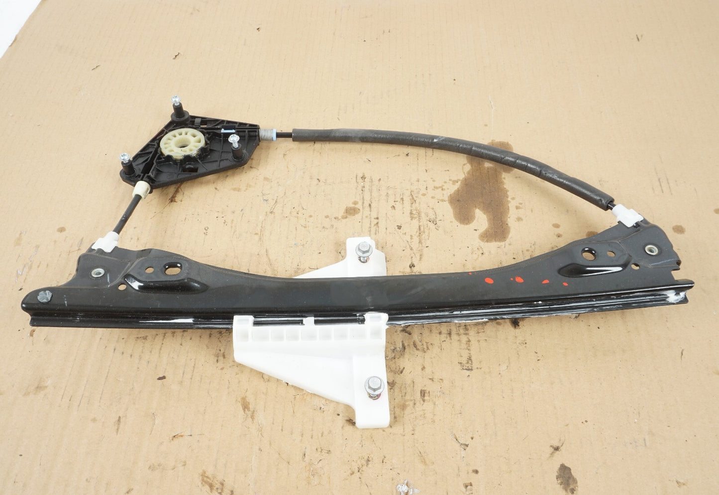 17-20 CHRYSLER PACIFICA REAR RIGHT PASSENGER SIDE DOOR WINDOW REGULATOR OEM