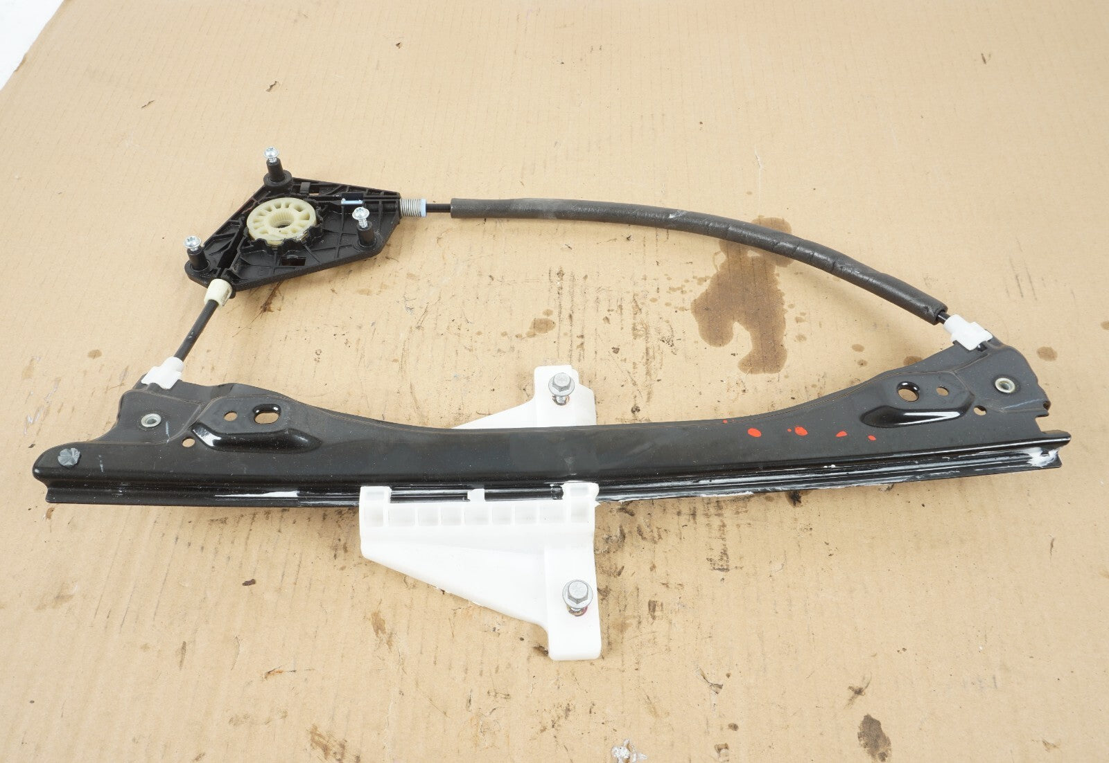 17-20 CHRYSLER PACIFICA REAR RIGHT PASSENGER SIDE DOOR WINDOW REGULATOR OEM