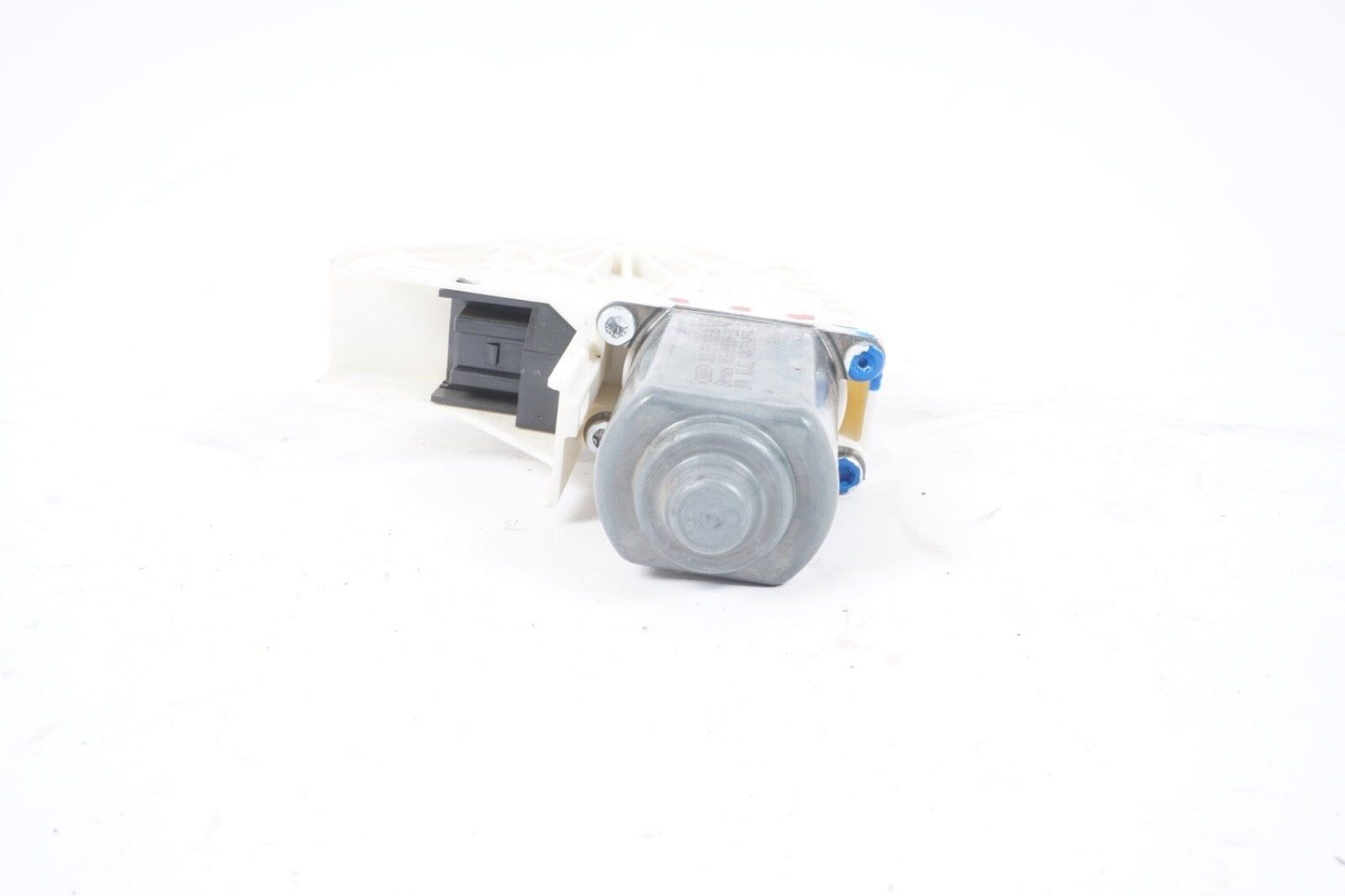 2011-2018 PORSCHE CAYENNE REAR  LEFT SIDE DOOR WINDOW REGULATOR MOTOR OEM