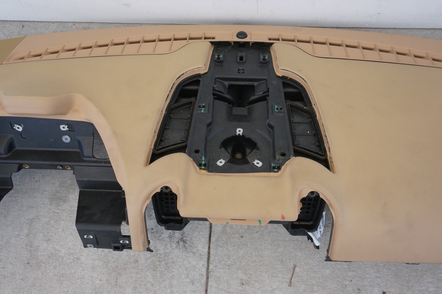 2011 -  2018 PORSCHE CAYENNE TAN DASH PANEL COVER DASHBOARD OEM