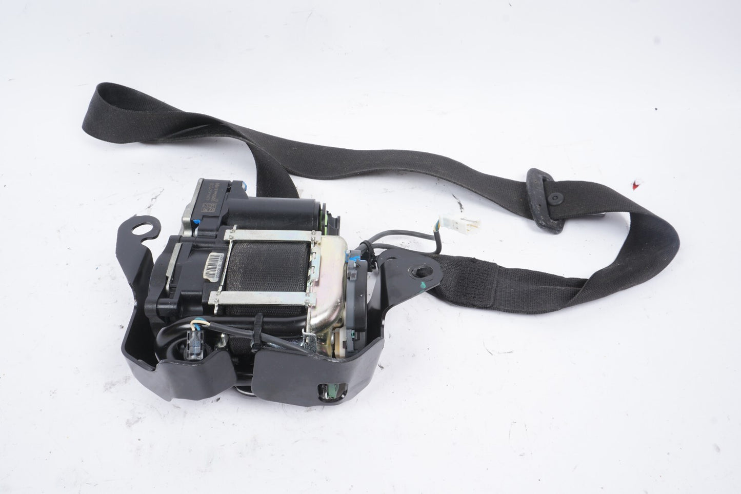 13-15 BMW 650i 640i Front Right Passenger Seat Belt Retractor OEM