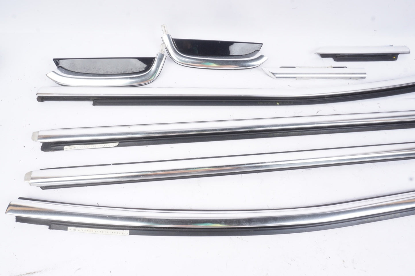 14-20 MASERATI GHIBLI FRONT REAR LEFT RIGHT SIDE DOOR WINDOW BELT MOLDING