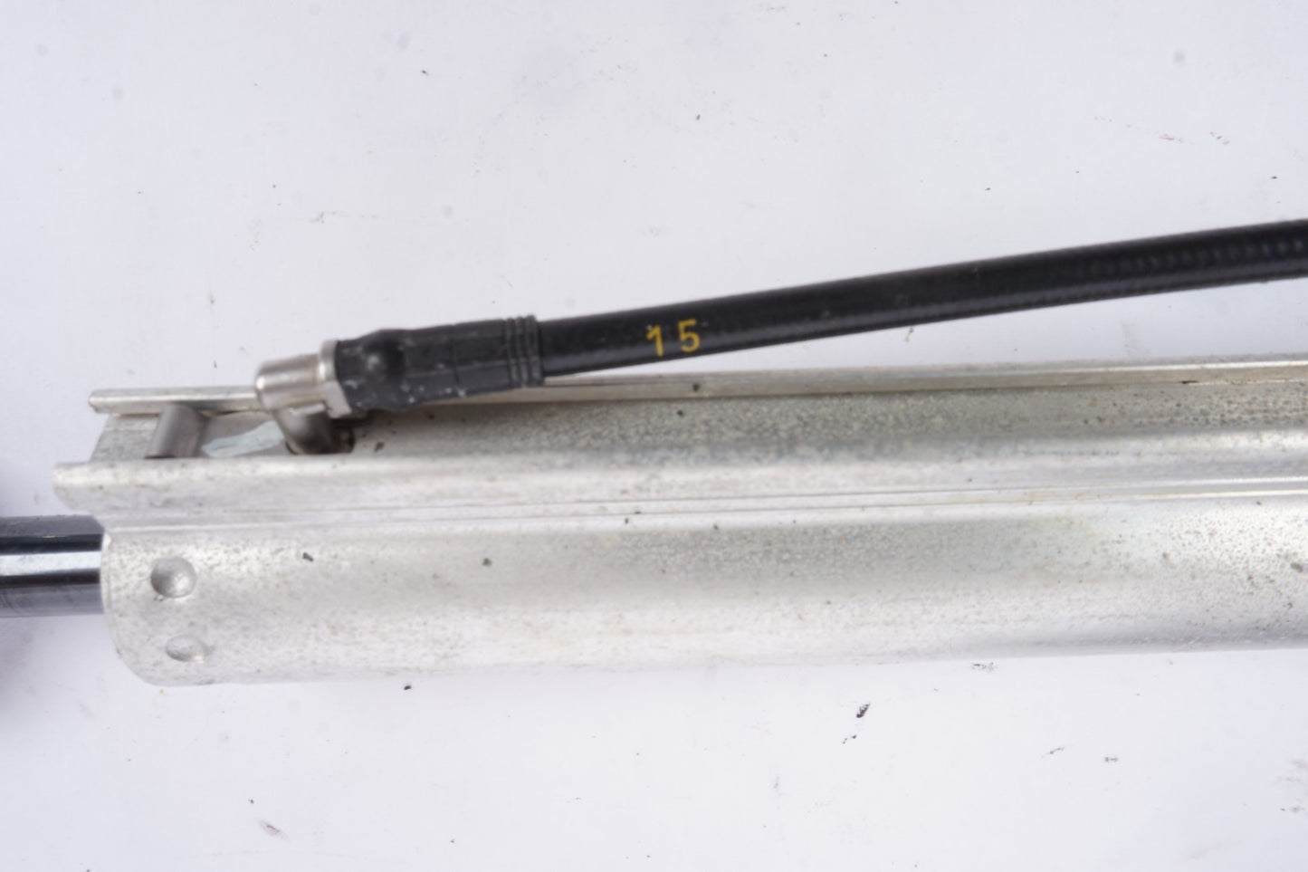 2006 - 2013 VOLVO C70 ROOF HYDRAULIC SHOCK LINE LEFT DRIVER SIDE 15 16 OEM