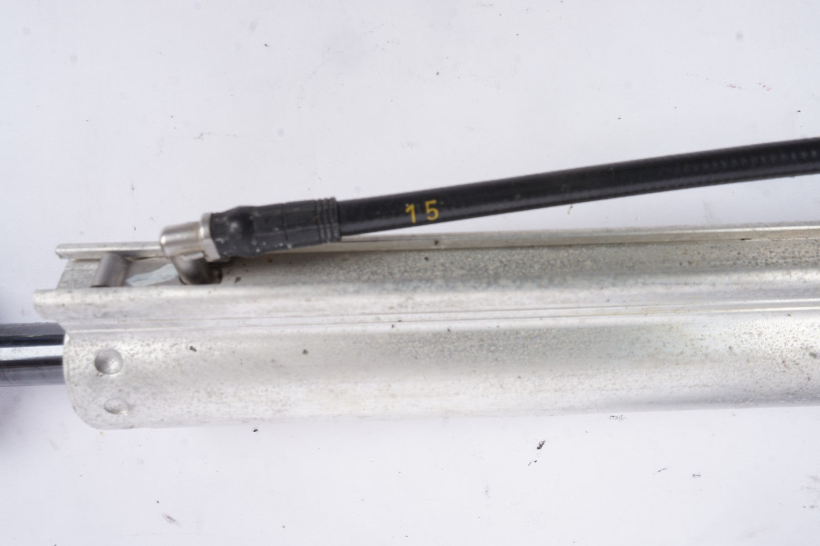 2006 - 2013 VOLVO C70 ROOF HYDRAULIC SHOCK LINE LEFT DRIVER SIDE 15 16 OEM