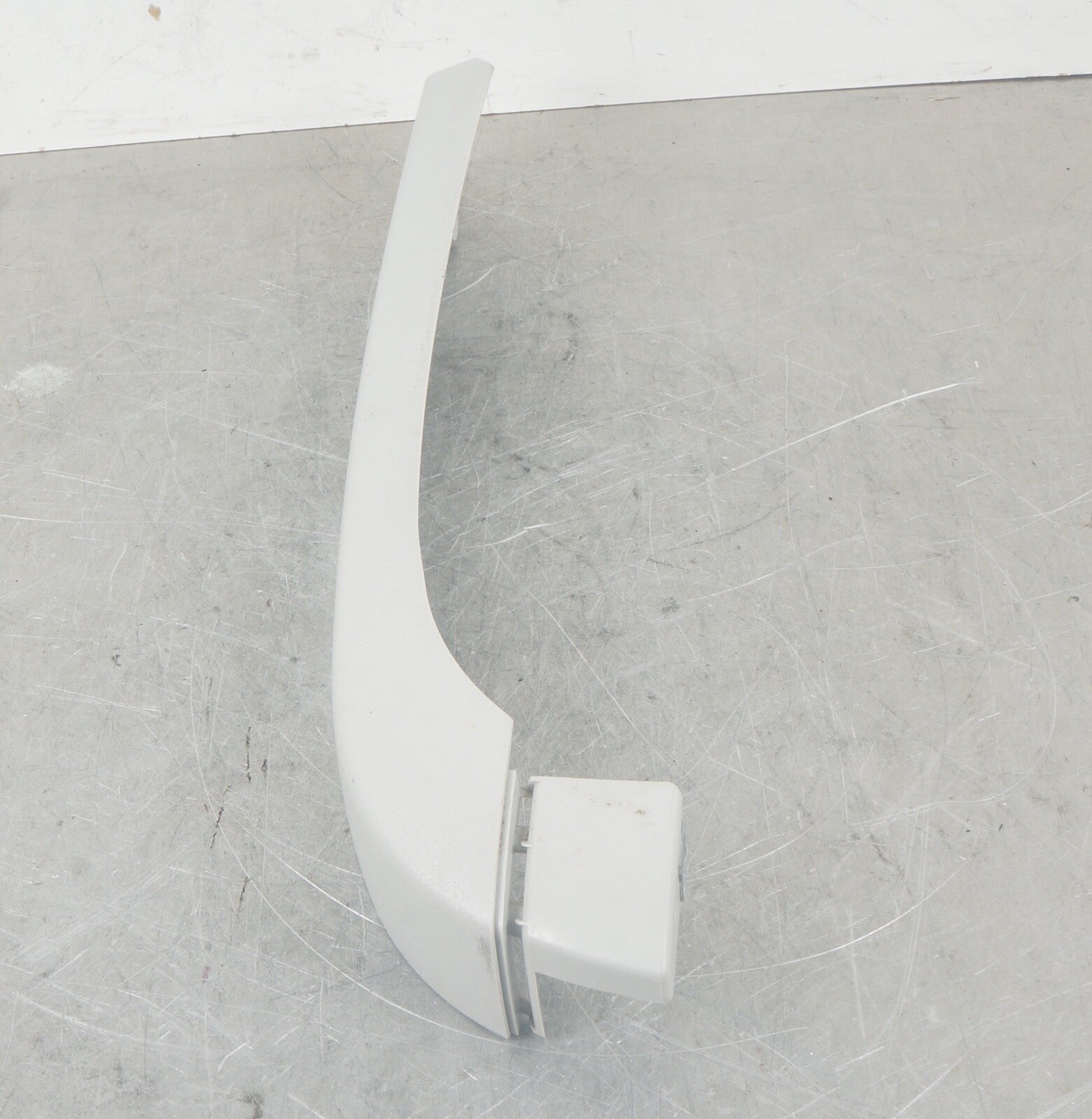 13-20 Mercede R231 SL550 Right Passenger Outside Seat Cover Panel Trim OEM