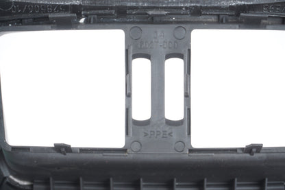 2011 - 2013 BMW 328xi COUPE E92 - REAR CONSOLE VENT / STORAGE	81490002