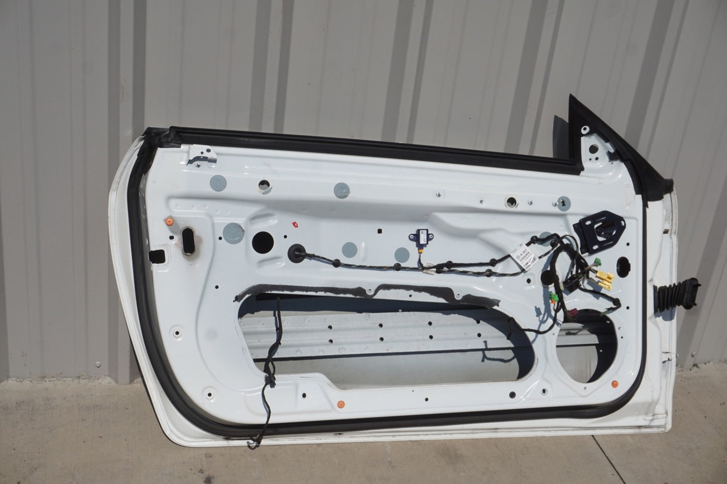 2011 - 2017 Mercedes W207 E350 E550 Coupe Convertible Left Side Door Shell OEM