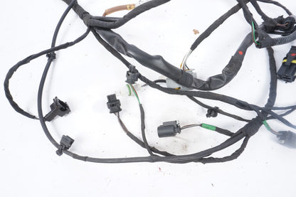 07 - 09 Mercedes W221 S550 Headlight Pig Tail Left Driver Side OEM
