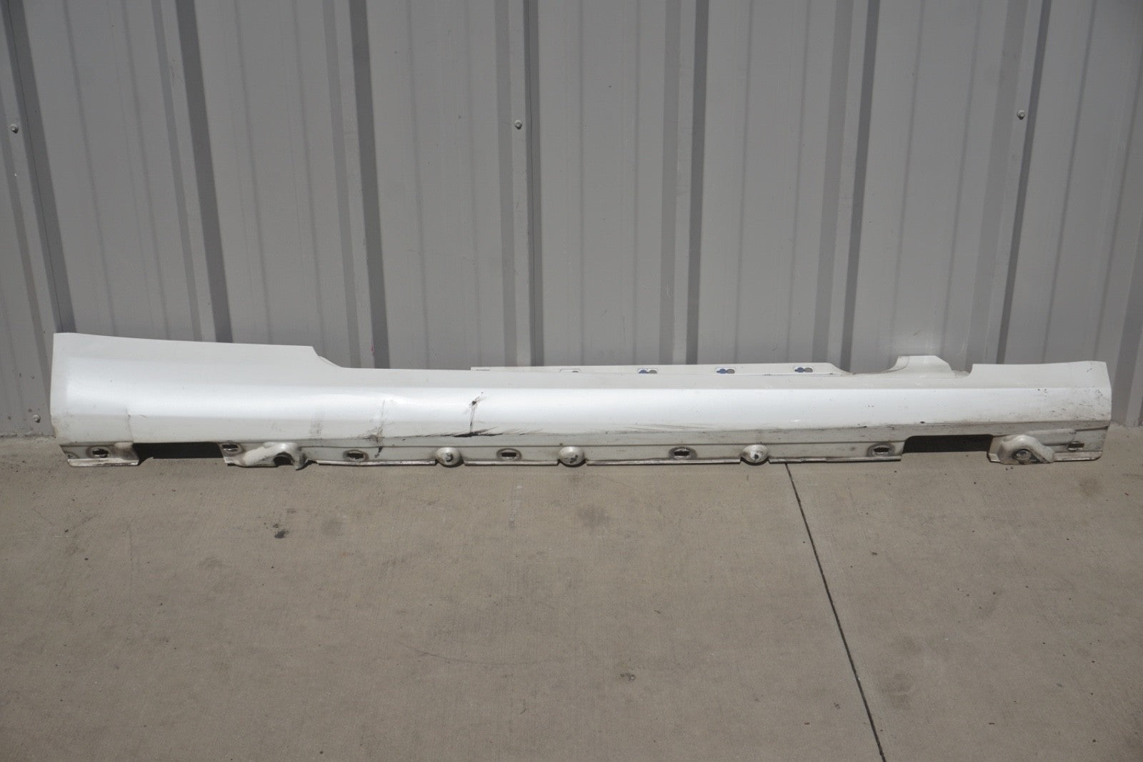 2011 - 2017 Mercedes E350 Convertible Base Right Side Rocker Panel Side Skirt