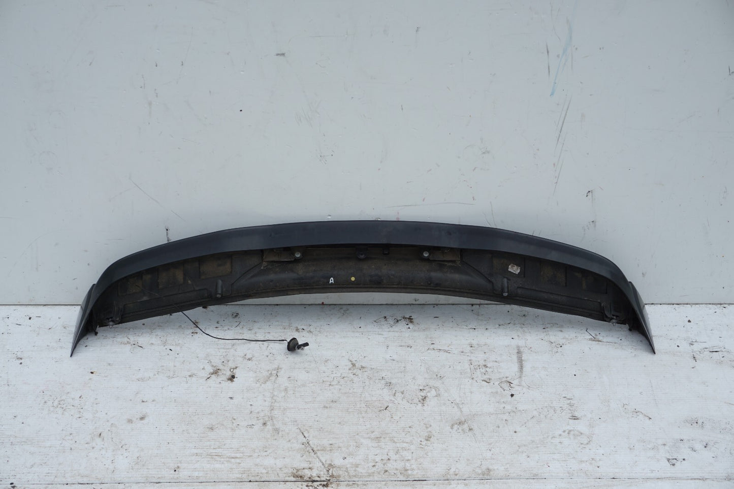 11-14 Porsche Cayenne 958 Rear Trunk Spoiler Wing w/ 3rd Brake Light OEM