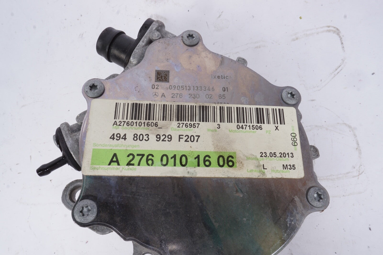 12-18 Mercedes W207 E350 Engine Motor Brake Vacuum Pump 2762300265 OEM