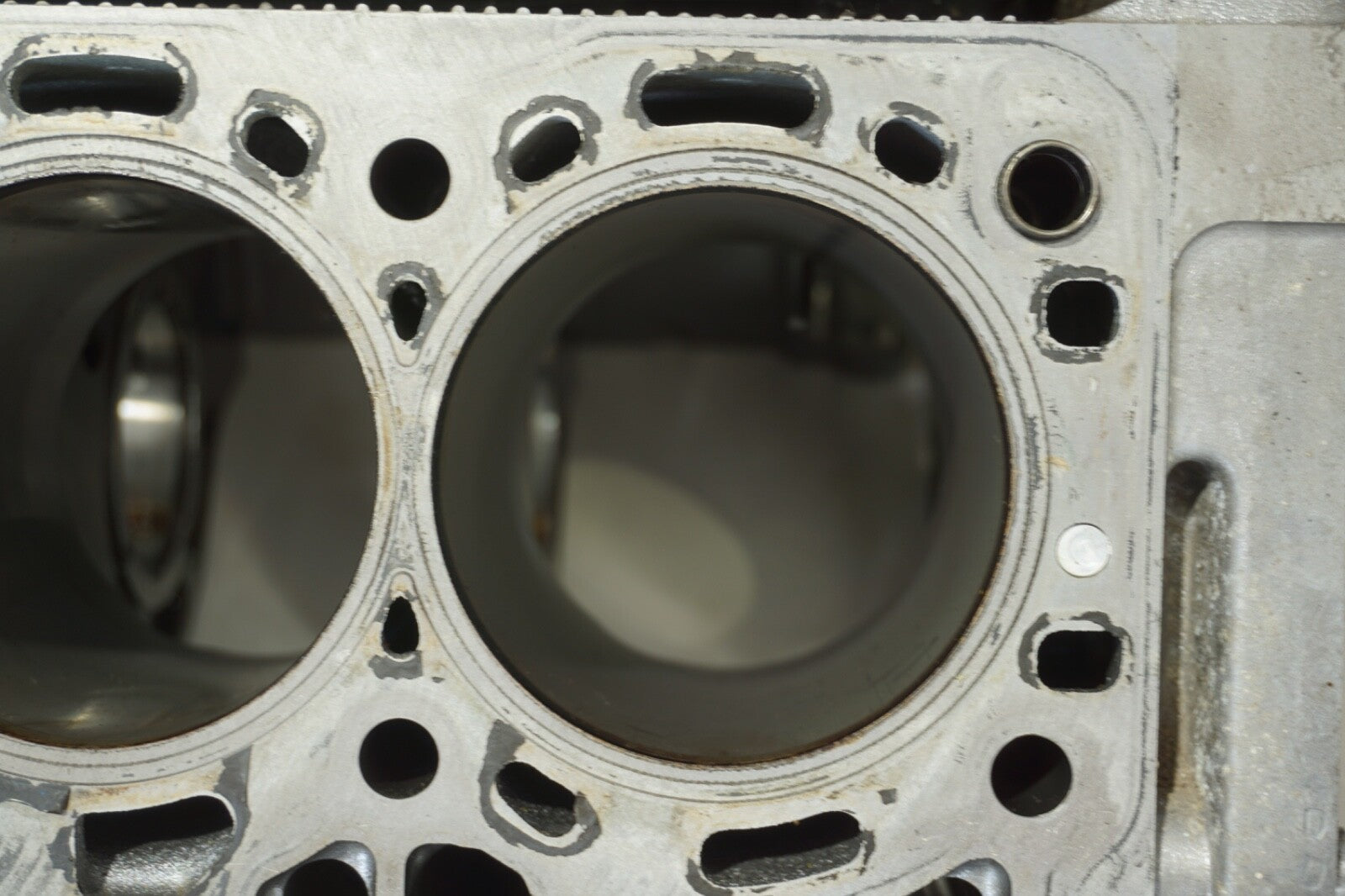 2011-2016 BMW 550I F10 ENGINE CYLINDER BLOCK HOUSING OEM