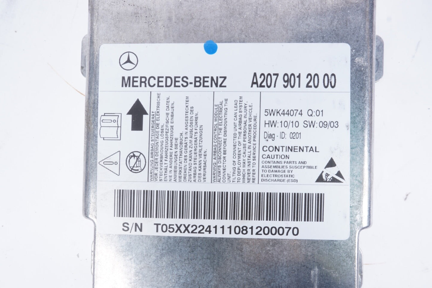 2011-2014 Mercedes-Benz E350 E550 Control Module 2079012000 OEM