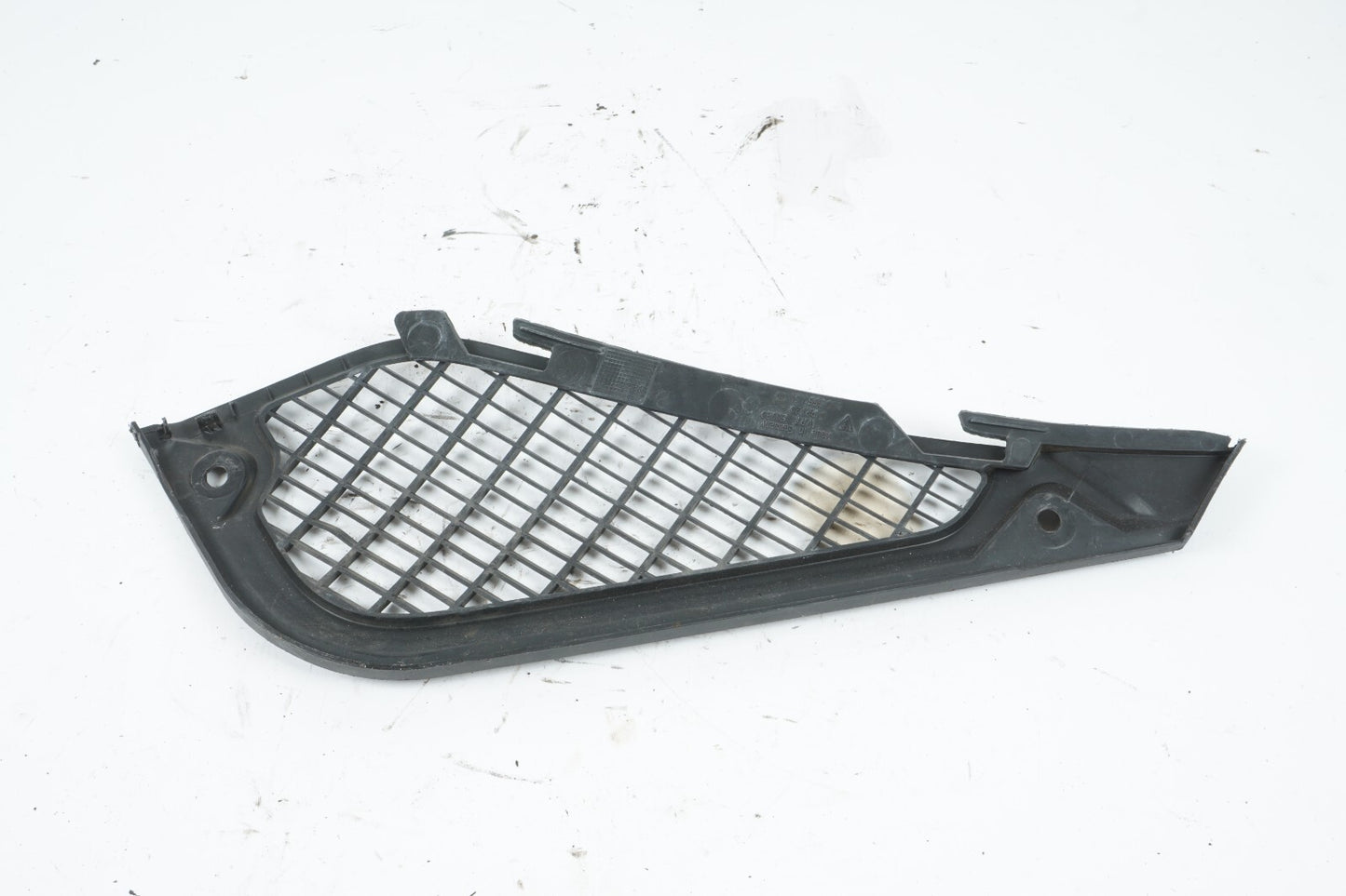 10 - 16 PORSCHE PANAMERA FRONT RIGHT WINDSHIELD WIPER VENT COWL COVER TRIM OEM