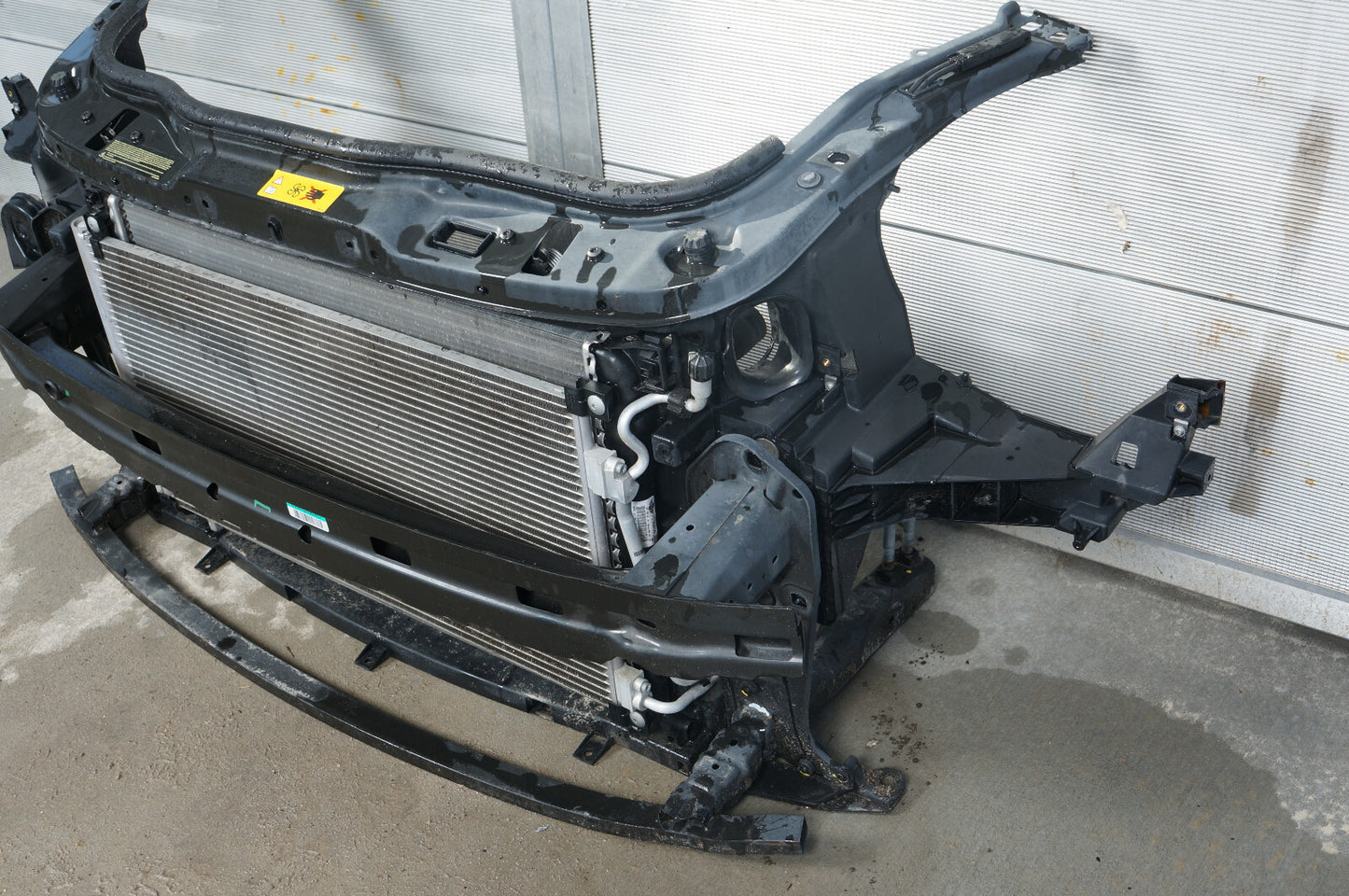 2012 - 2015 MINI COOPER R57 RADIATOR SUPPORT & FAN W/ BUMPER REINFORCEMENT OEM