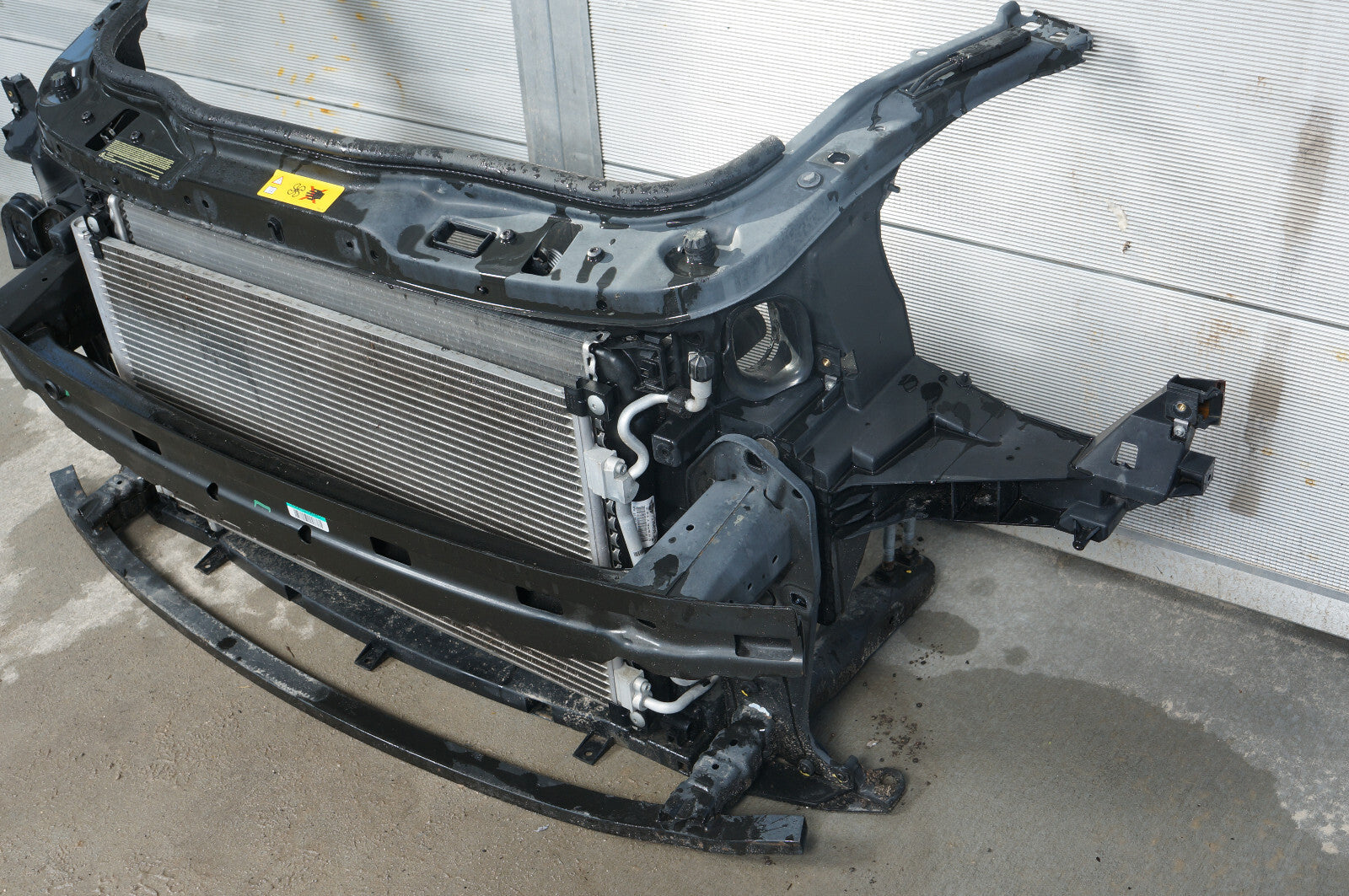 2012 - 2015 MINI COOPER R57 RADIATOR SUPPORT & FAN W/ BUMPER REINFORCEMENT OEM