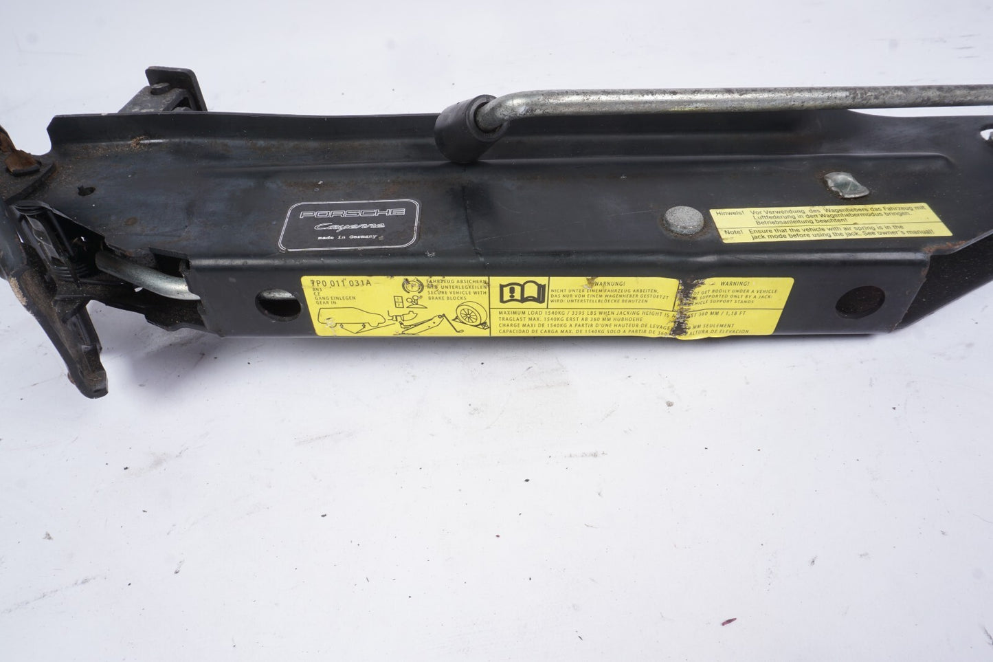 11-18 Porsche Cayenne 958 Spare Tire Jack Lift 7P0011031A OEM