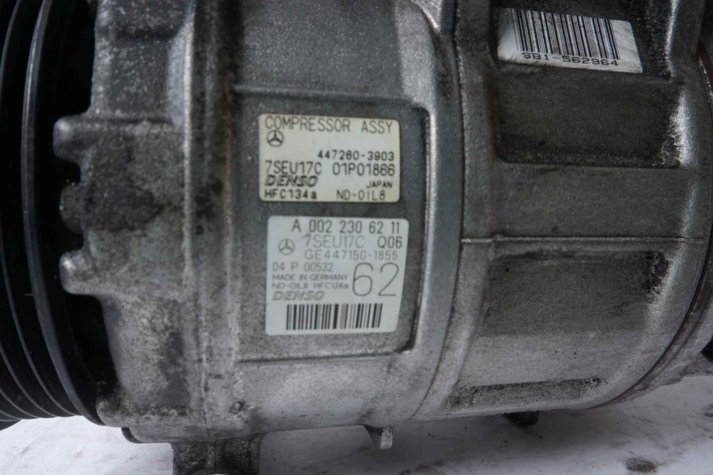 11-14  Mercedes W221 S550 CL550 A/C Air Conditioning Compressor 0022306211 OEM