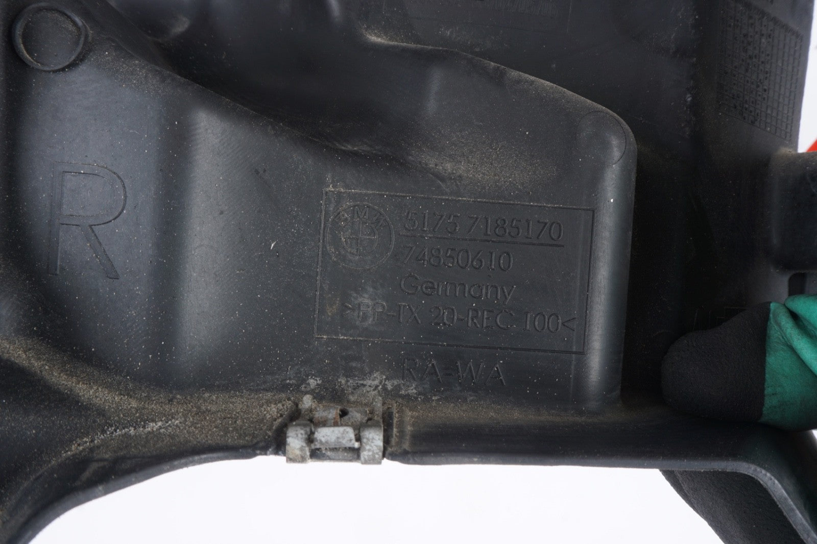 2012 - 2018 BMW 640i 650I - Right Steering RACK / GEAR Cover 7185170