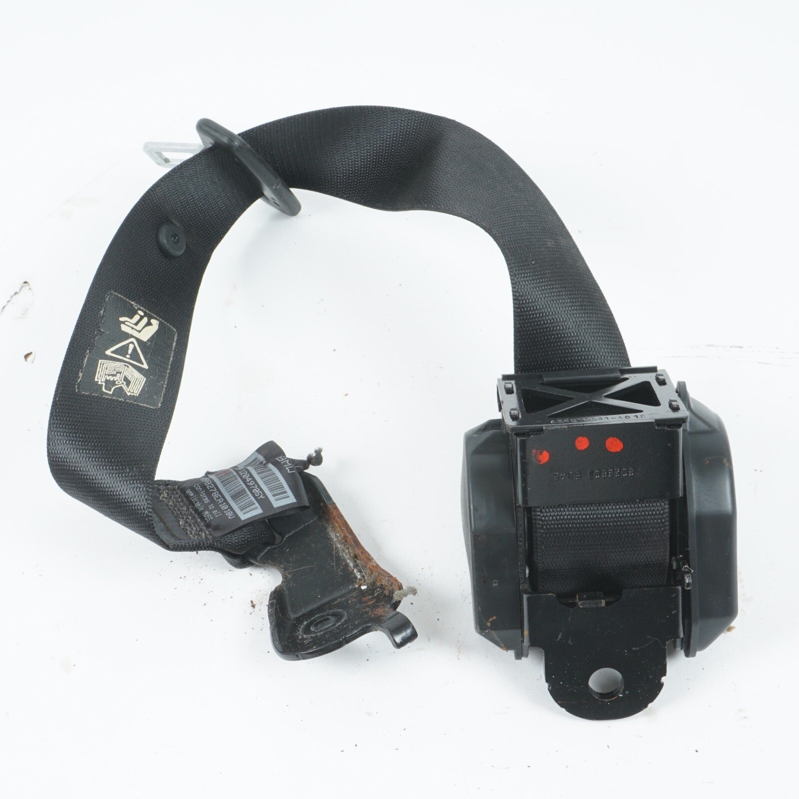 2008 - 2013 BMW X6 REAR LEFT DRIVER SIDE SEAT BELT RETRACTOR OEM