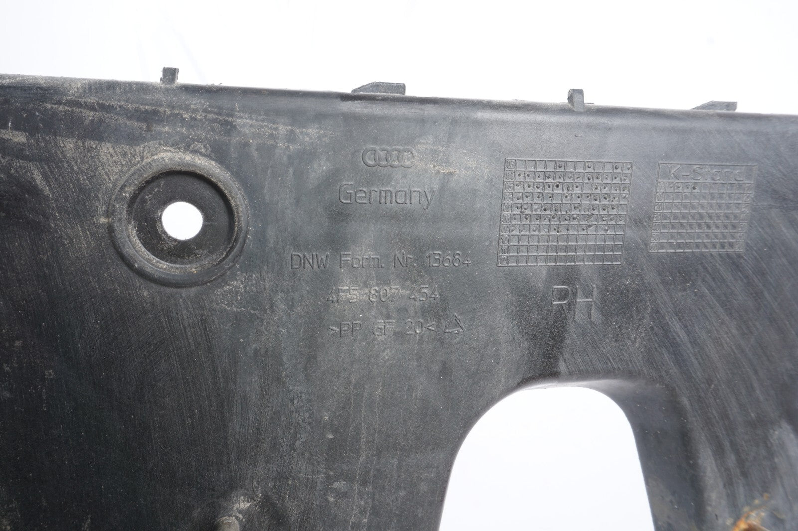 2005 - 2011 Audi A6 Rear Bumper Support Bracket Left & Right OEM