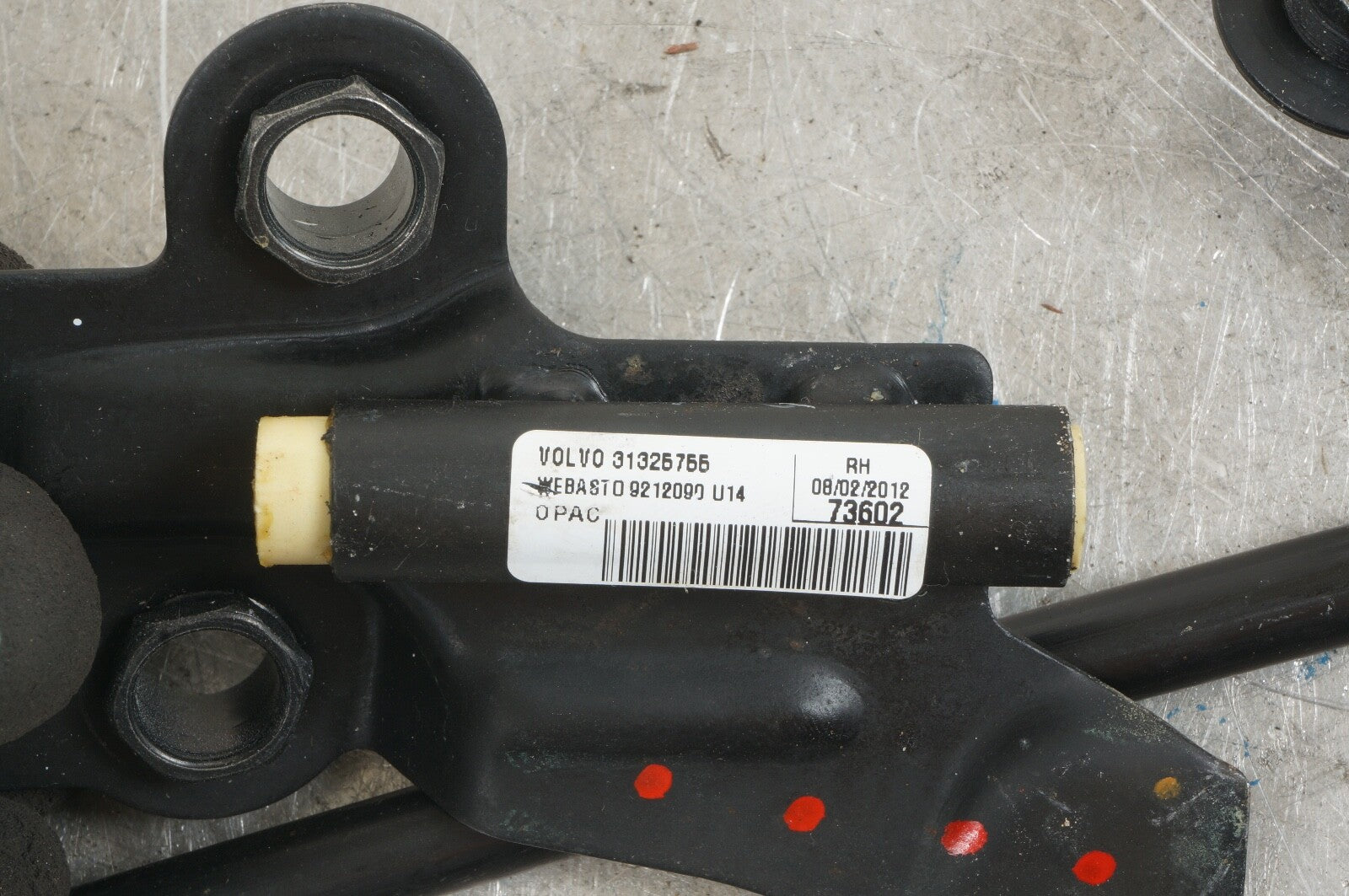 2006 - 2013 VOLVO C70 ROOF LOCK LINKS LEFT RIGHT