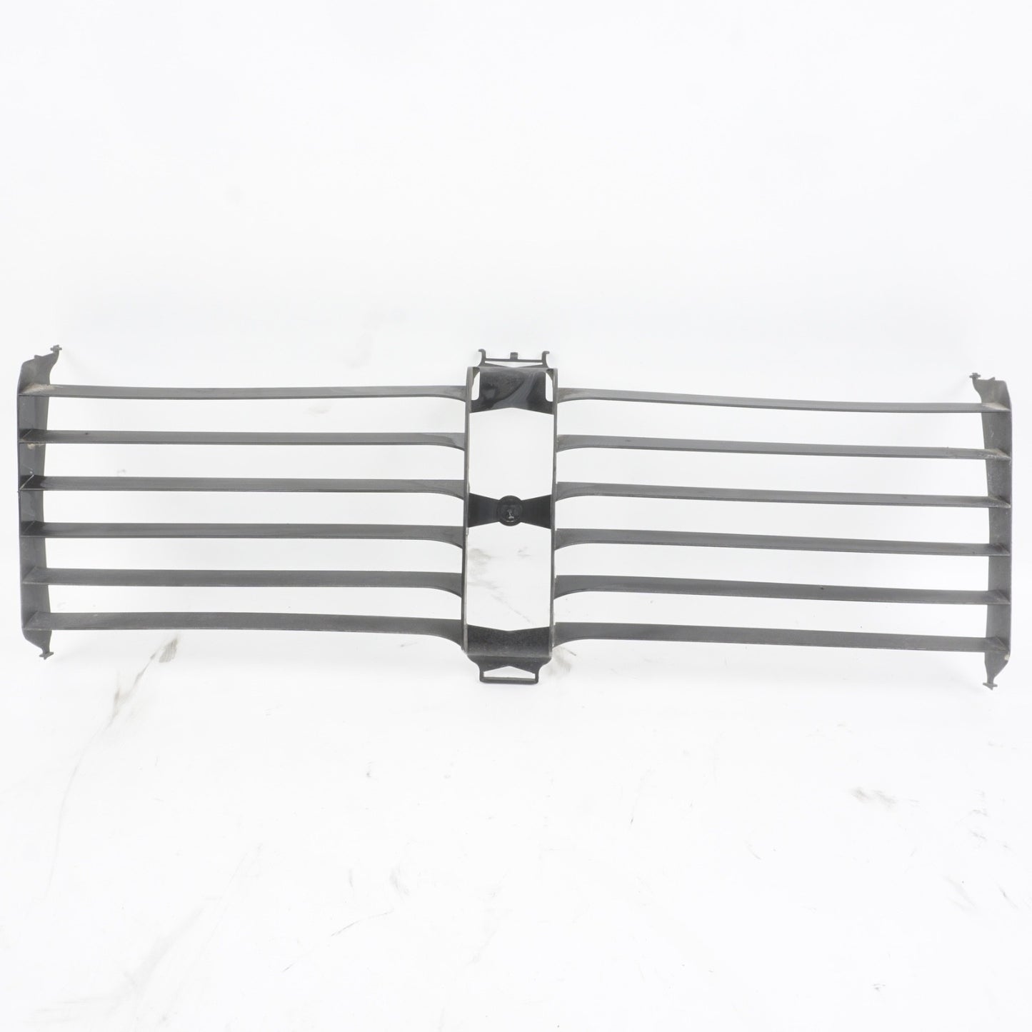 2011-2015 BMW 640I GRAN COUPE Front Bumper Cover Center Grille 66663482 OEM